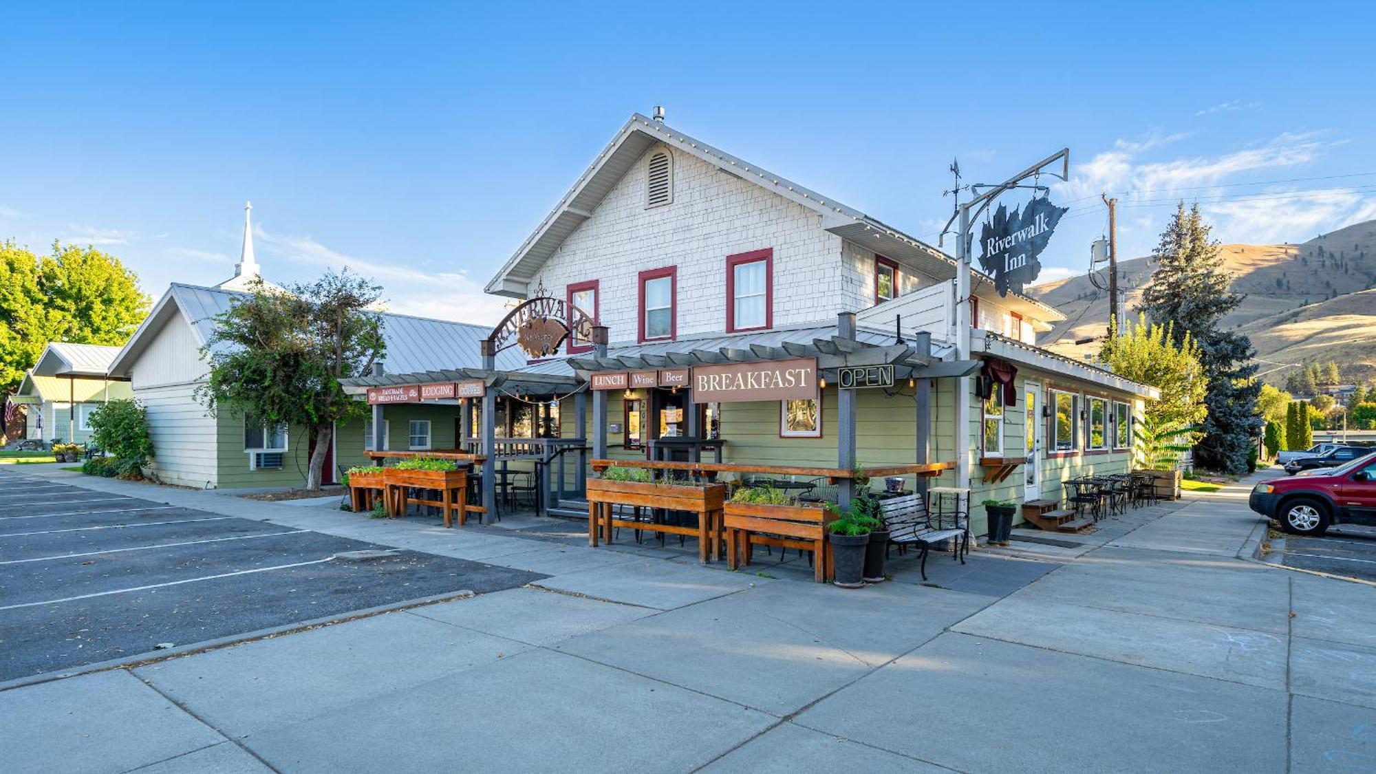 Riverwalk Inn Chelan Ngoại thất bức ảnh