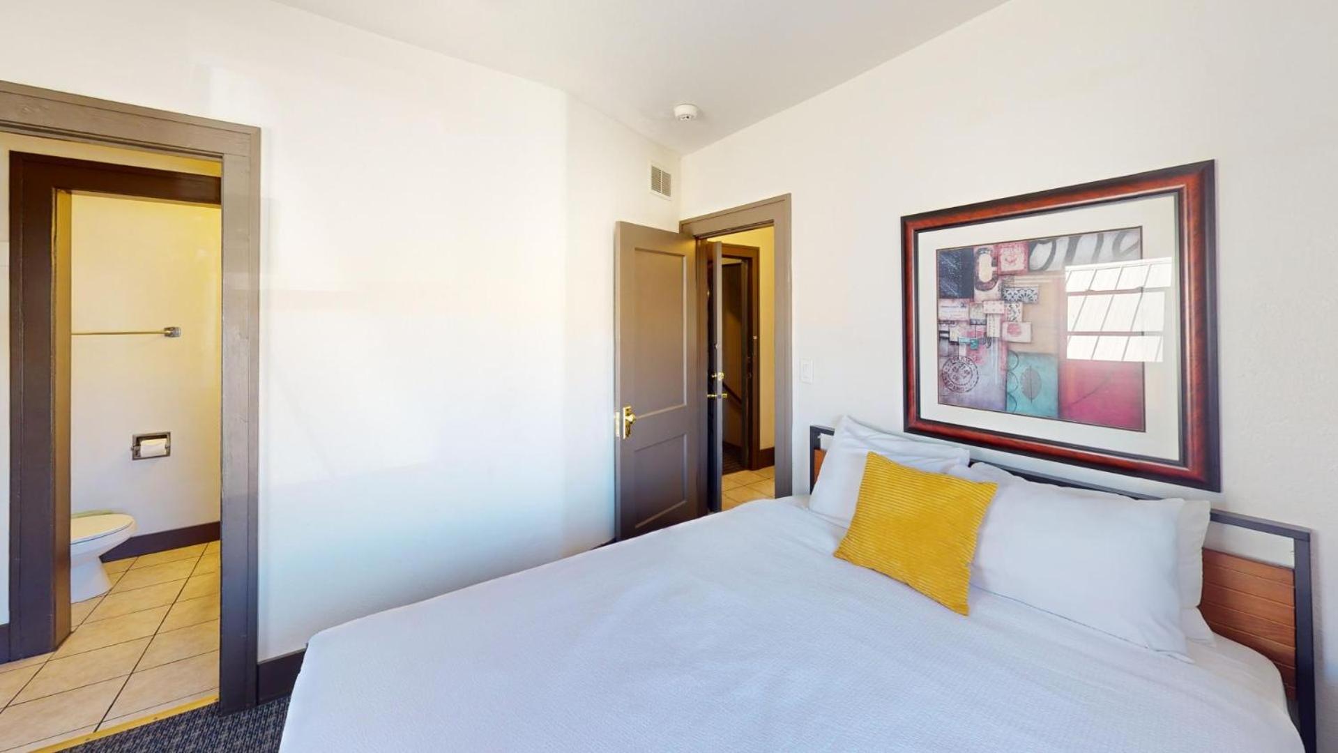 Riverwalk Inn Chelan Ngoại thất bức ảnh