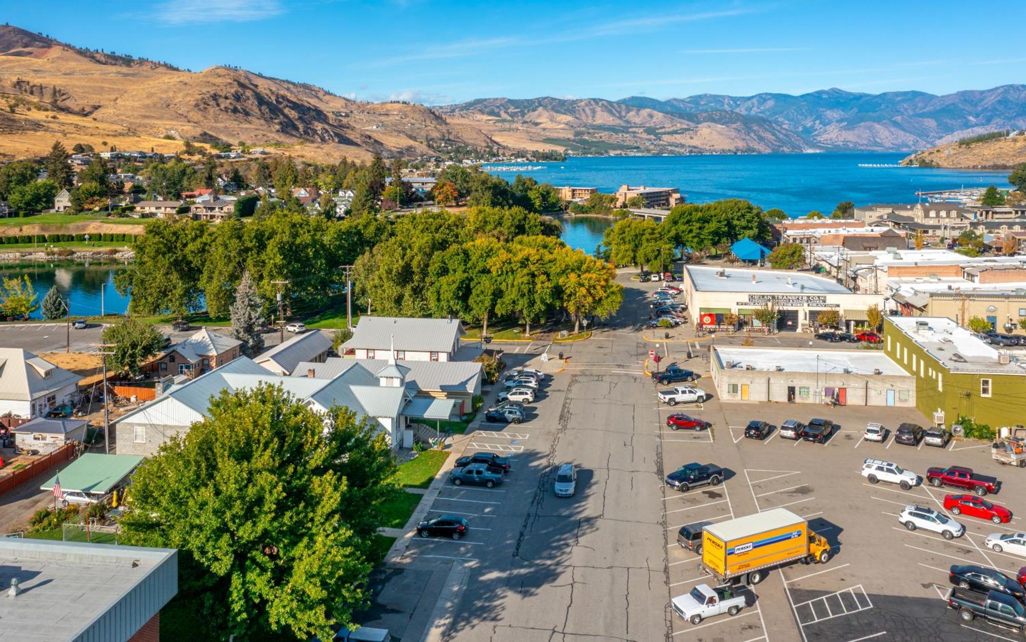 Riverwalk Inn Chelan Ngoại thất bức ảnh
