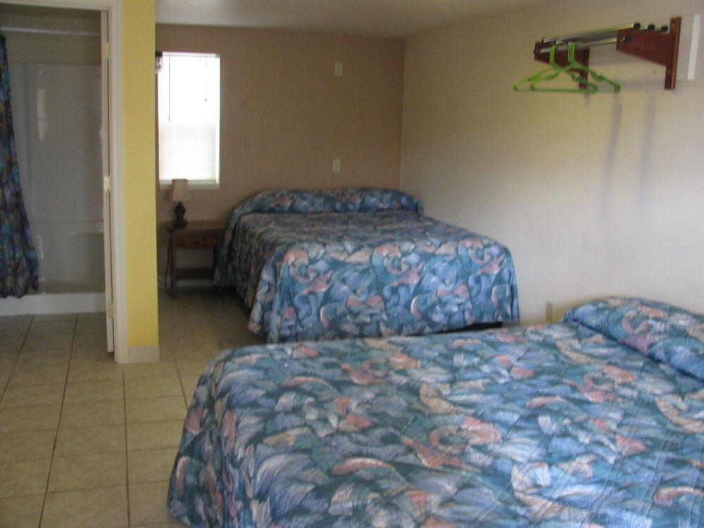 Riverwalk Inn Chelan Ngoại thất bức ảnh